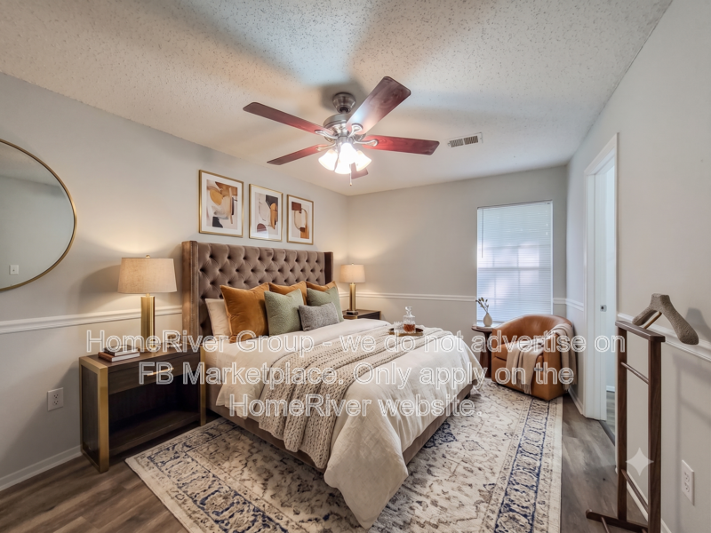 Available Now | Pets Welcome | Covered Fenced Yard property image