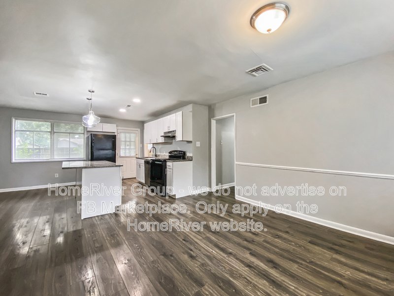 Available Now | Pets Welcome property image