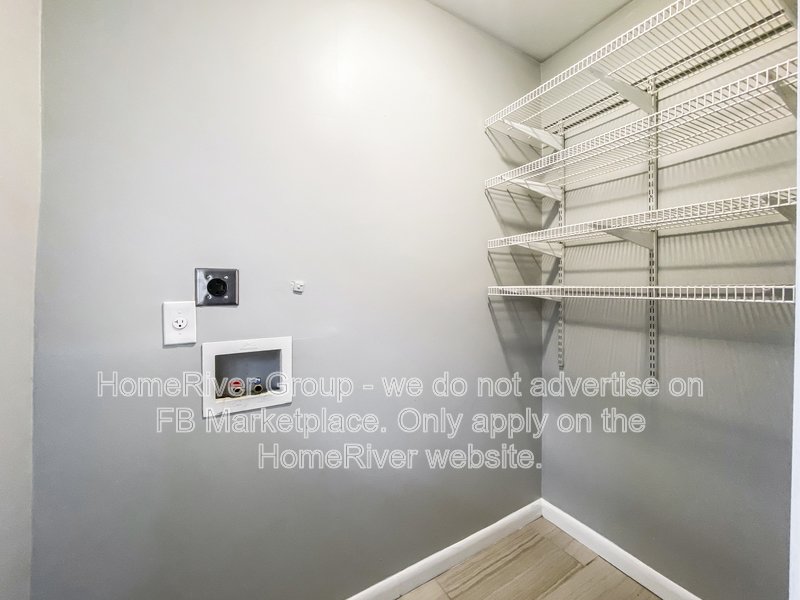 Available Now | Pets Welcome property image