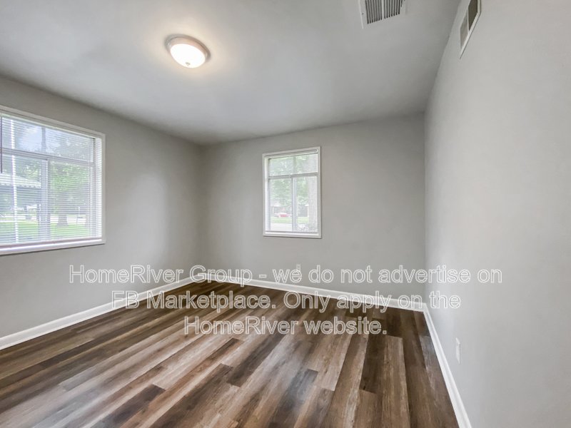 Available Now | Pets Welcome property image
