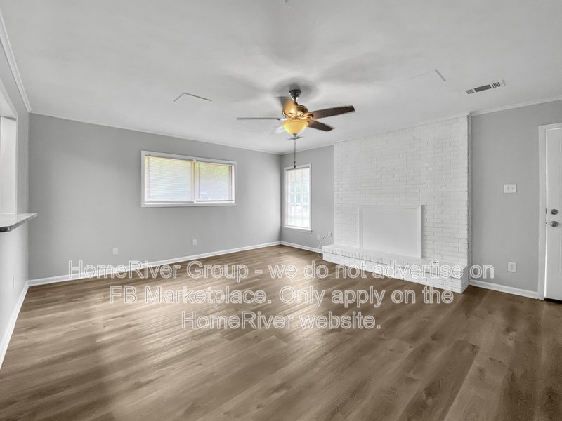 Available Now | Pets Welcome | Fridge Included property image