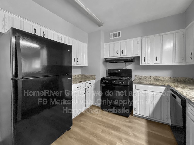 Available Now | Pets Welcome | Fridge Included property image