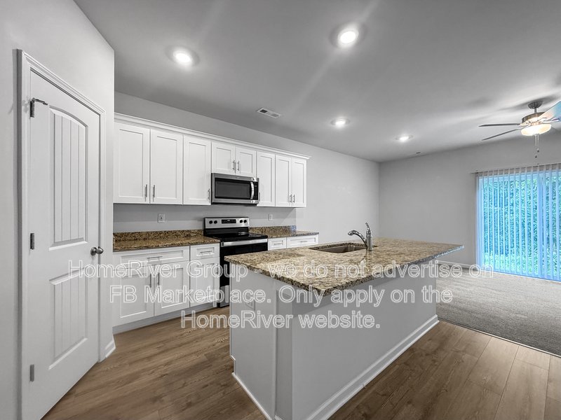 Available Now | Pets Welcome | Attached Garage property image