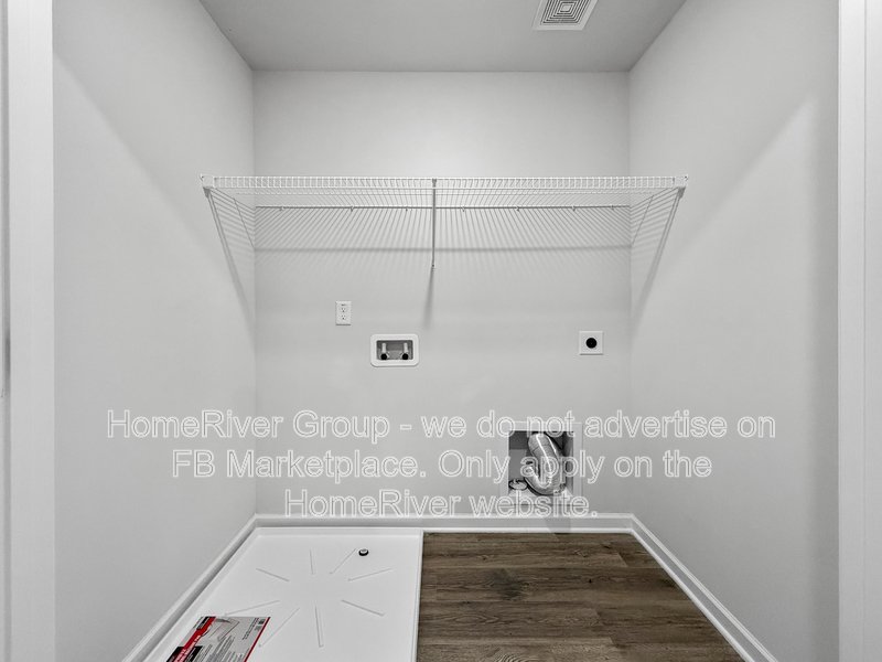 Available Now | Pets Welcome | Attached Garage property image
