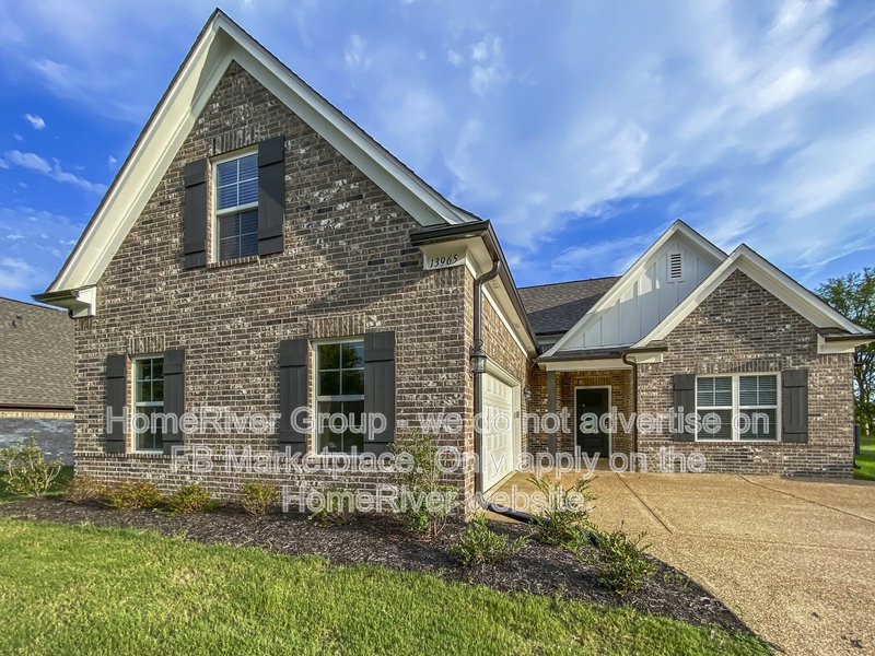 Now Leasing ! property image
