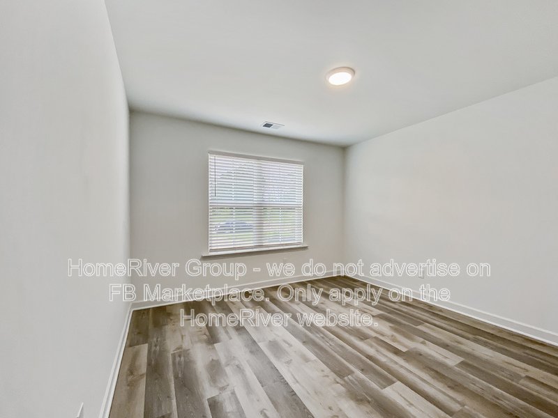 Now Leasing ! property image