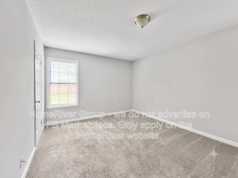 Available Now | Pets Welcome | Covered Porch property image