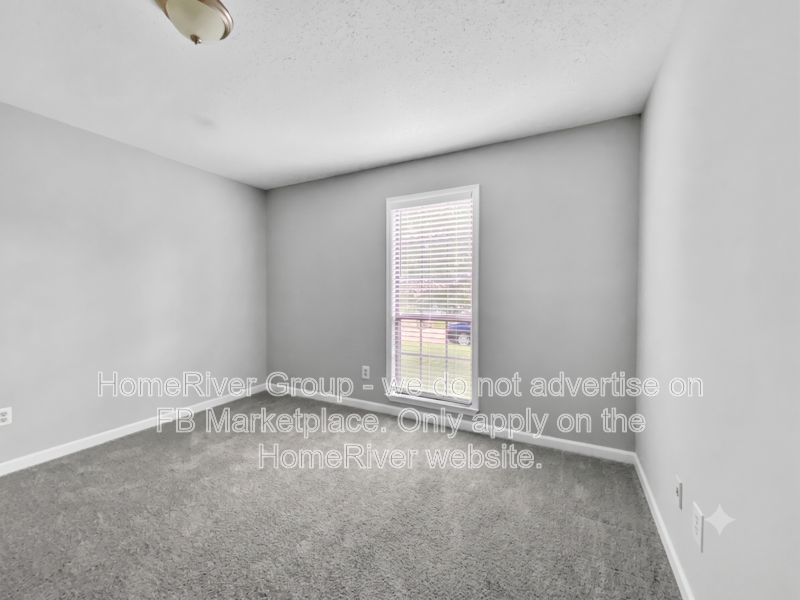 Available Now | Pets Welcome | Covered Porch property image