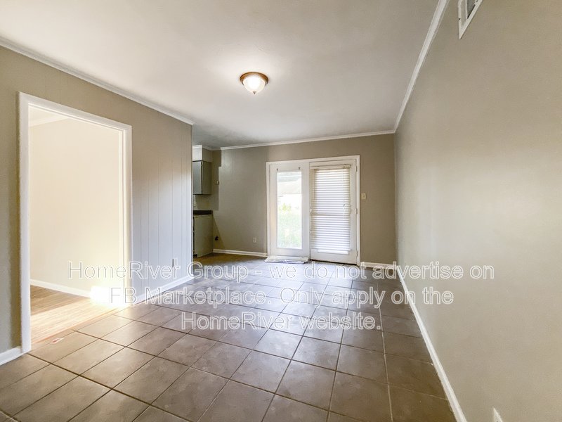 3 Bedroom | Hardwood Floors | Fenced Yard property image