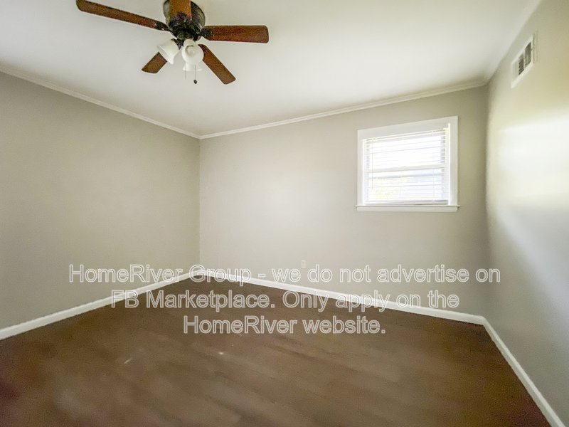 3 Bedroom | Hardwood Floors | Fenced Yard property image