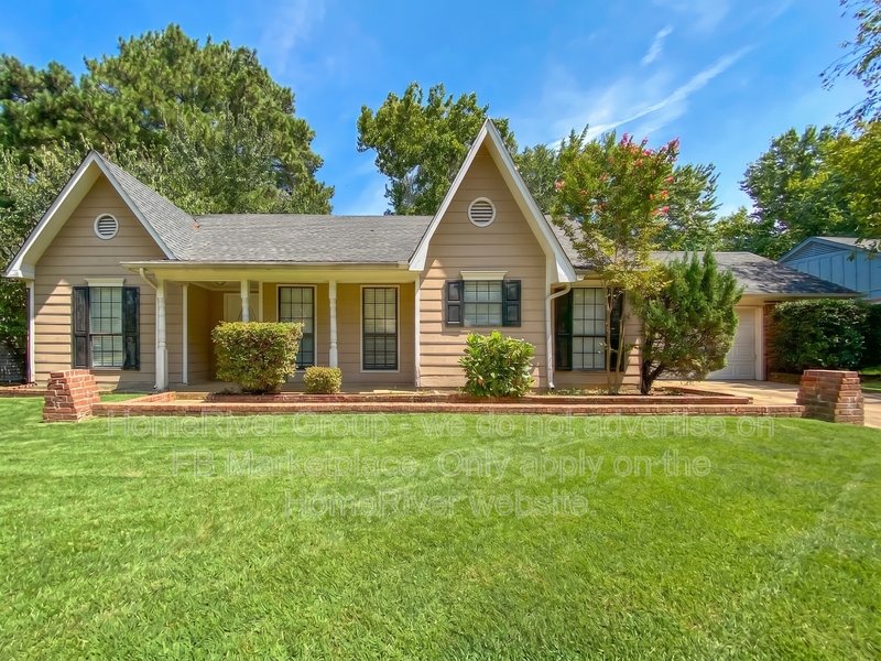 Available Now | Pets Welcome | 2 Car Garage | Covered Front Porch property image