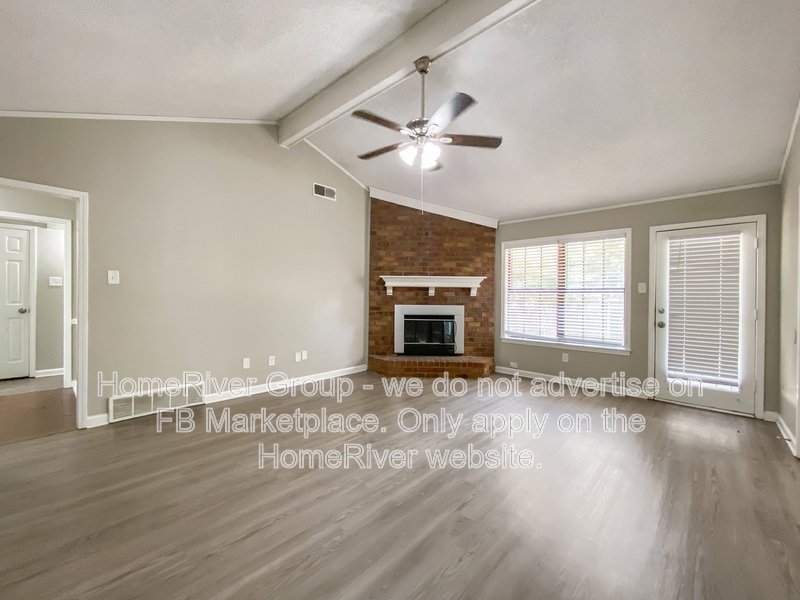Available Now | Pets Welcome | 2 Car Garage | Covered Front Porch property image
