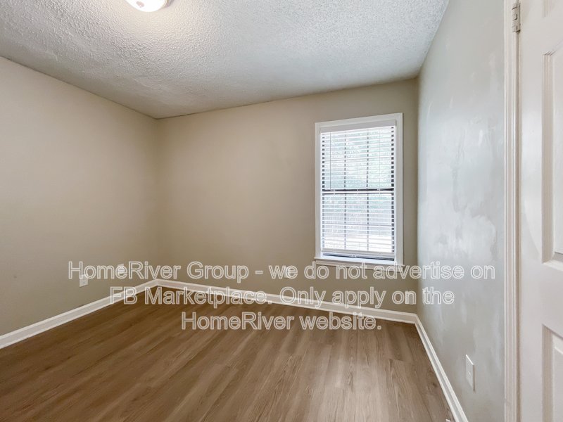 Available Now | Pets Welcome | 2 Car Garage | Covered Front Porch property image