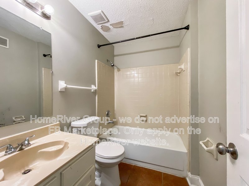 Available Now | Pets Welcome | 2 Car Garage | Covered Front Porch property image