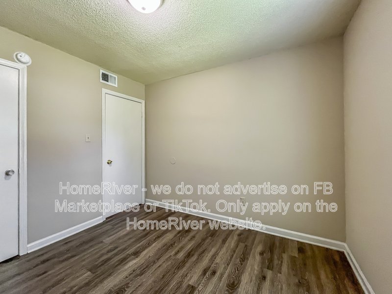 3 Bedroom in Northaven | Section 8 Vouchers Accepted | Fenced Yard property image