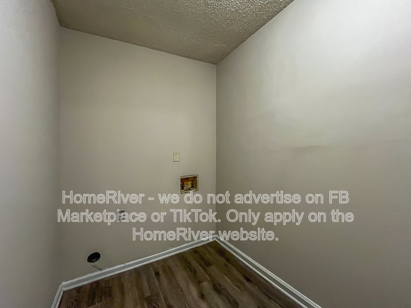 3 Bedroom in Northaven | Section 8 Vouchers Accepted | Fenced Yard property image