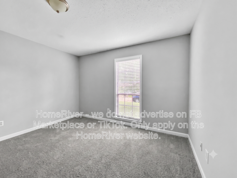 Available Now | Pets Welcome | Covered Porch property image