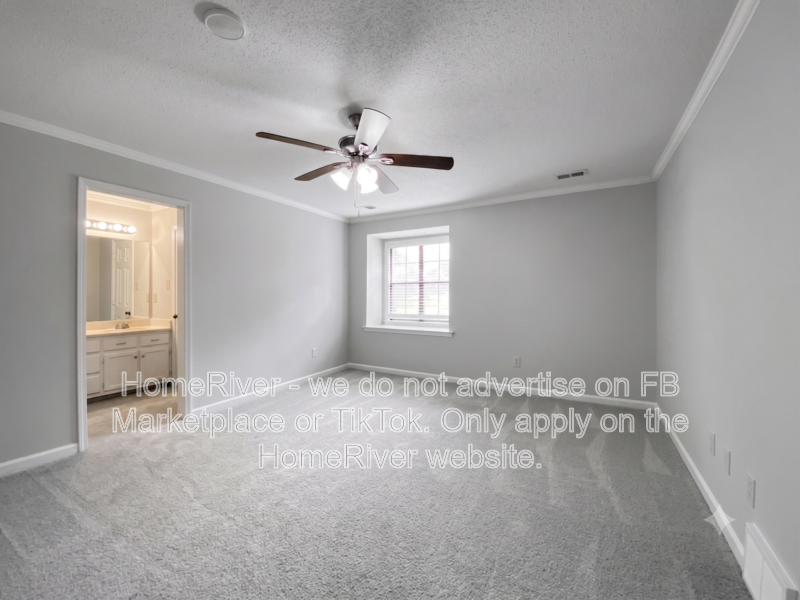 Available Now | Pets Welcome |  2 Car garage | Covered Front Porch property image
