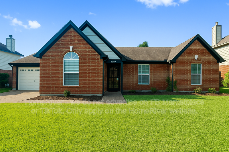 Available Now | Pets Welcome | 2 Car Garage | Covered Front Porch property image