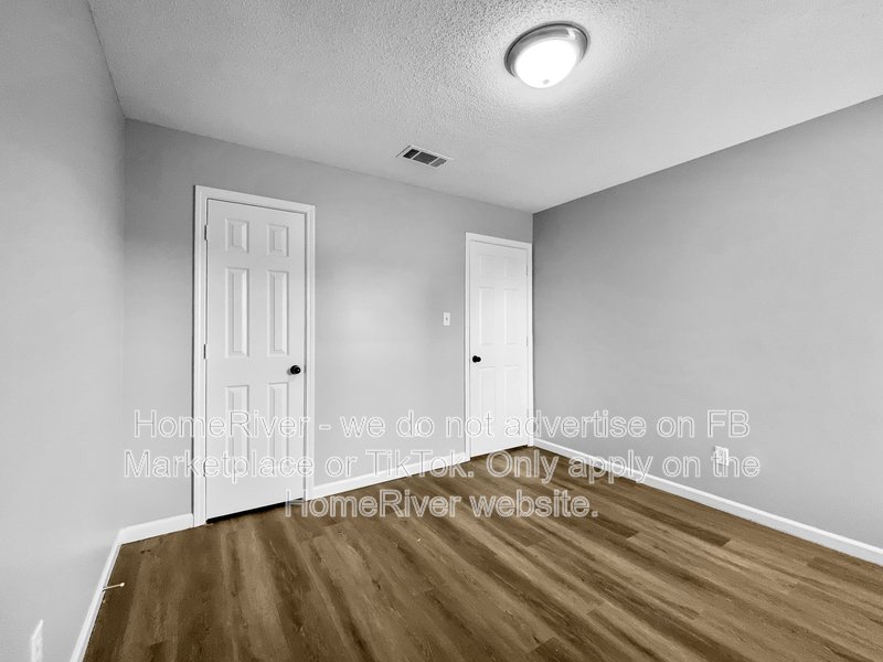 Available Now | Pets Welcome | 2 Car Garage | Covered Front Porch property image