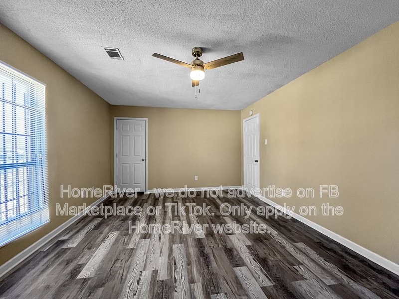 3BR Duplex | W/D Included | Quick Move-In Available property image