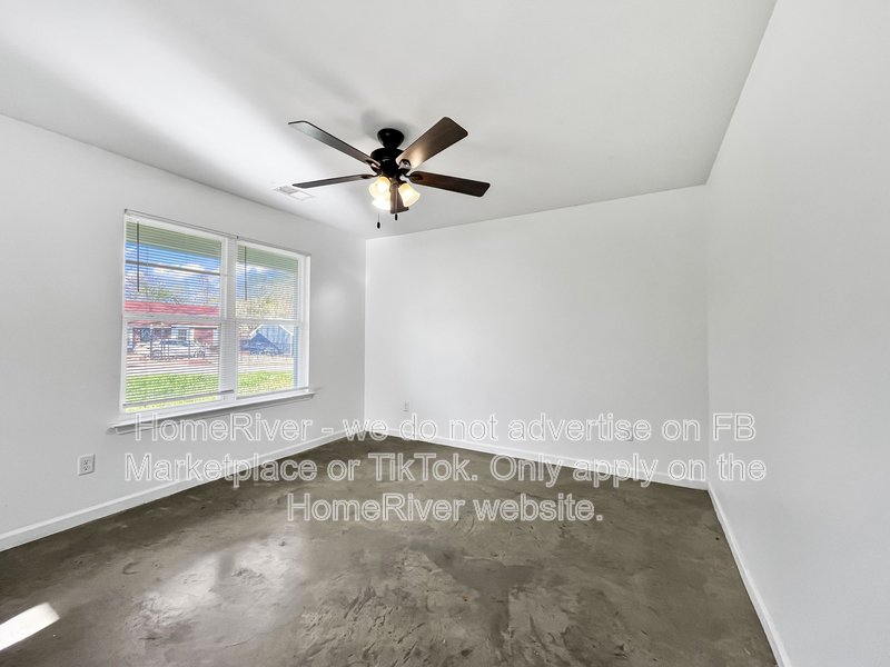 4 Bedroom | Open Floor Plan | Pet Friendly property image