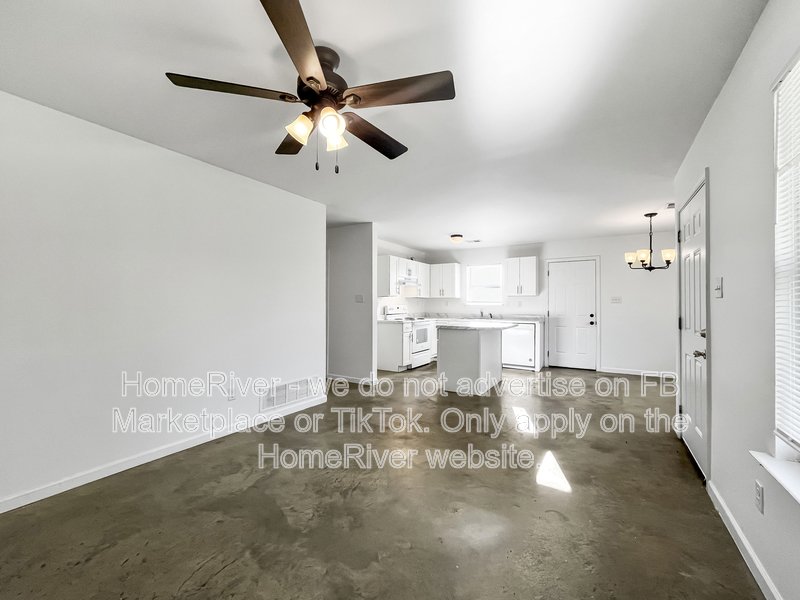 4 Bedroom | Open Floor Plan | Pet Friendly property image