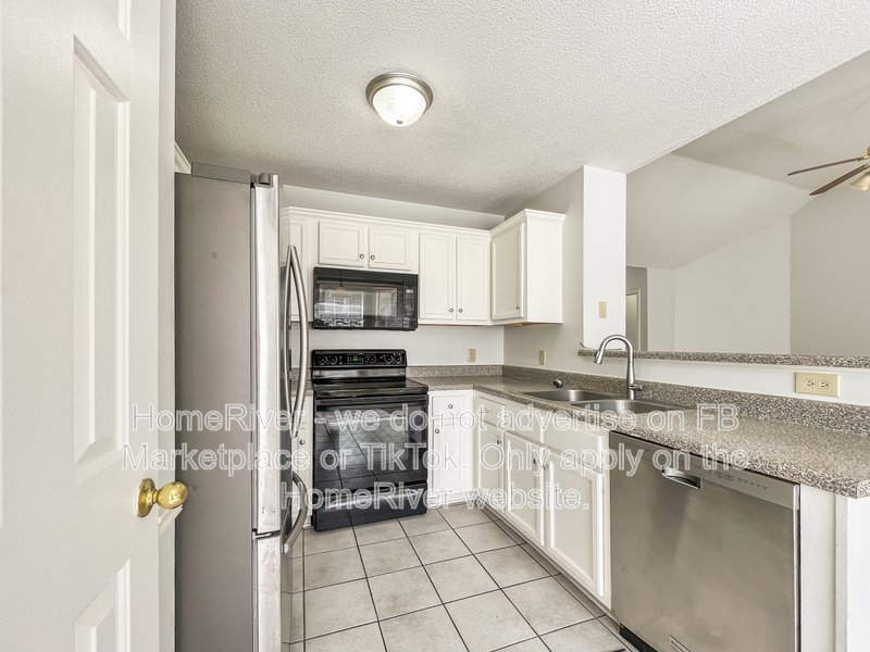 3 Bedroom | LVP Flooring | Double Garage | Fenced Yard property image