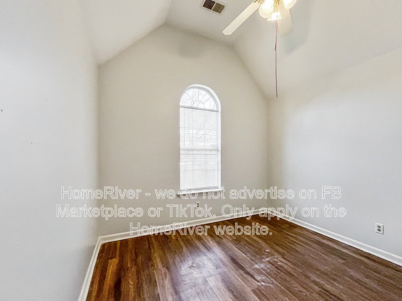 3 Bedroom | LVP Flooring | Double Garage | Fenced Yard property image