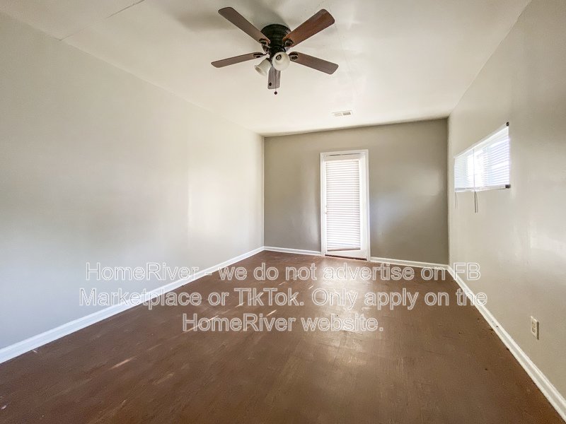 3 Bedroom | Hardwood Floors | Fenced Yard property image