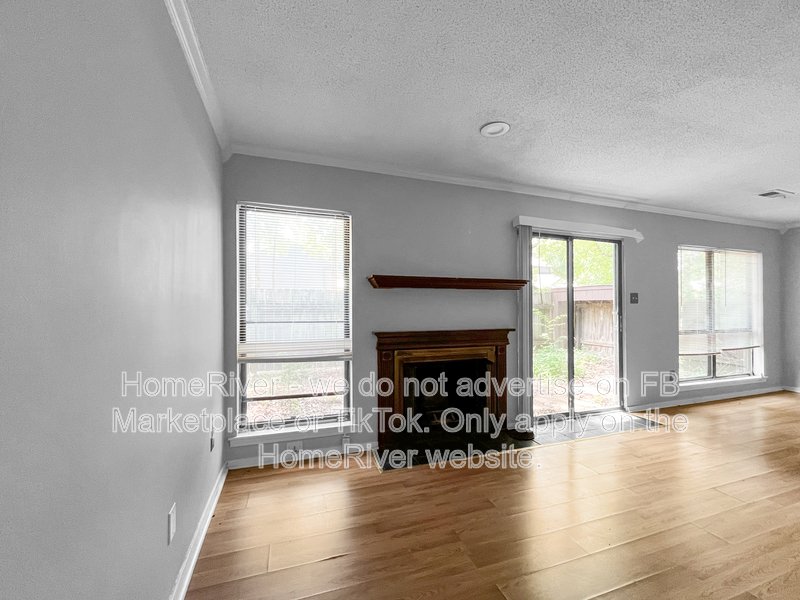 2 Bedroom Townhome | Private Patio | Community Pool property image