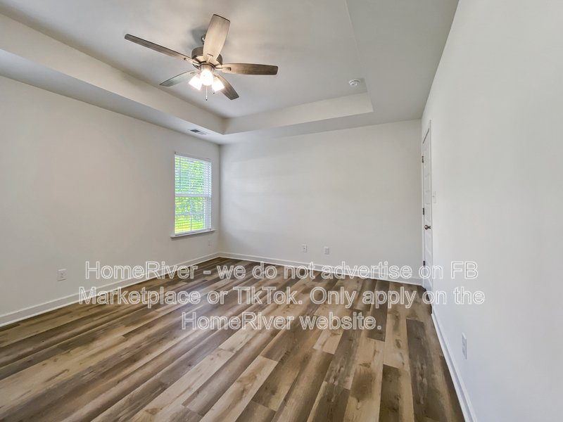 Now Leasing ! property image