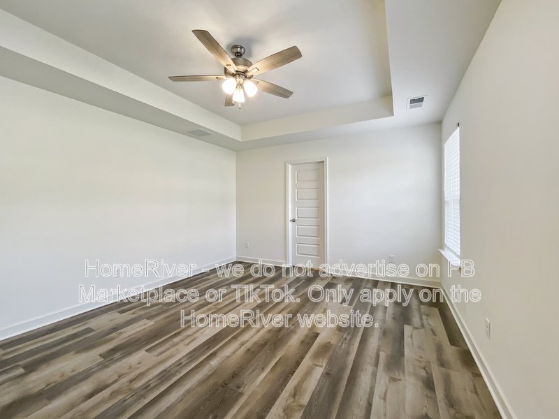 Now Leasing ! property image