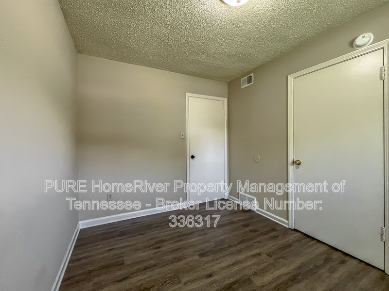 3 Bedroom in Northaven | Section 8 Vouchers Accepted | Fenced Yard property image