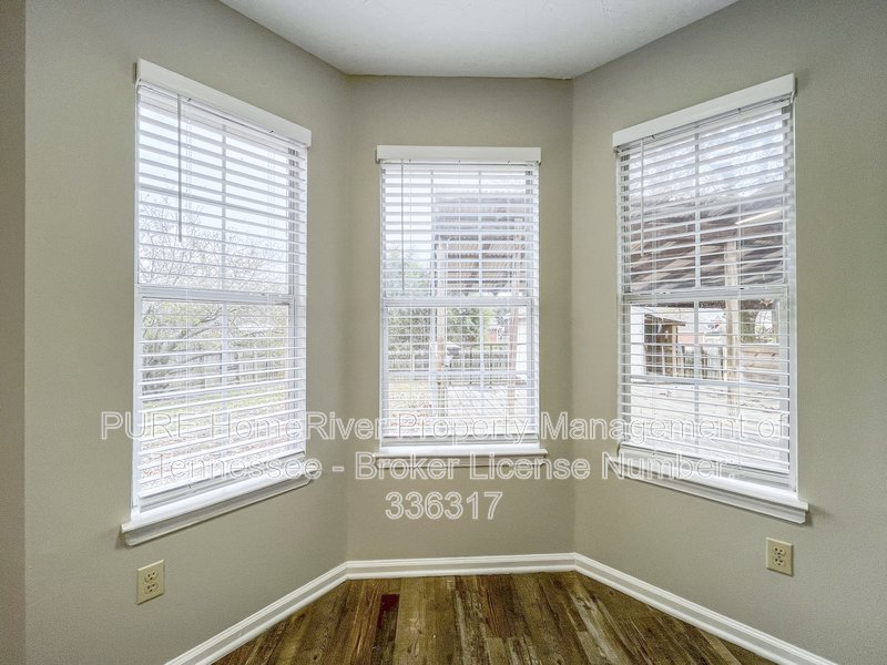Available Now | Pets Welcome | 2 Car Garage | Deck Patio property image