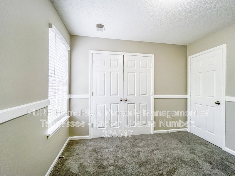 Available Now | Pets Welcome | 2 Car Garage | Deck Patio property image