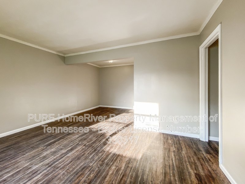 3 Bedroom | Hardwood Floors | Fenced Yard property image