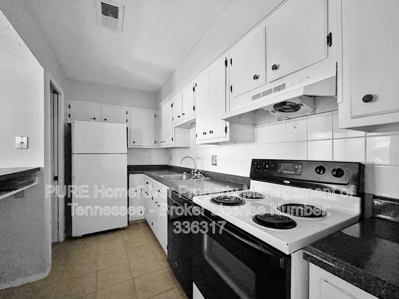 2 Bedroom Townhome | Private Patio | Community Pool property image