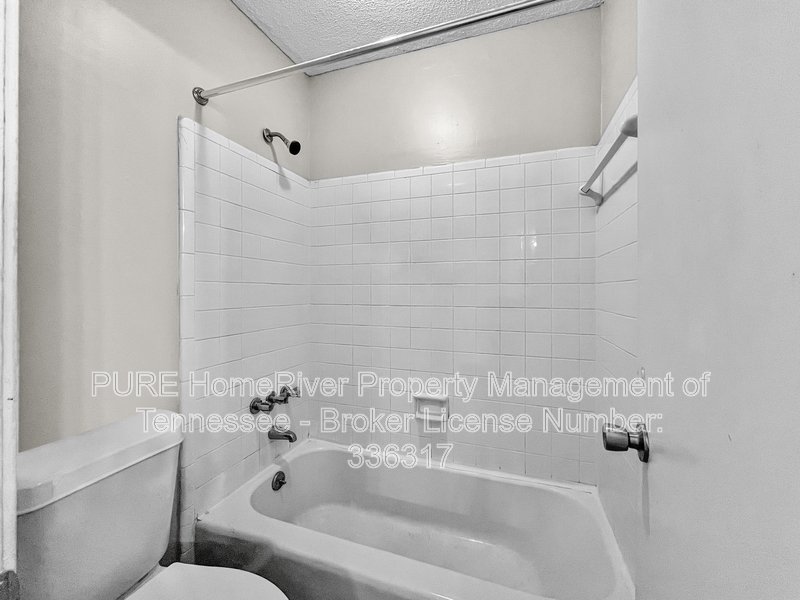 Great Hickory Hill Home |  Pet Friendly  | Freshly Painted Interior property image
