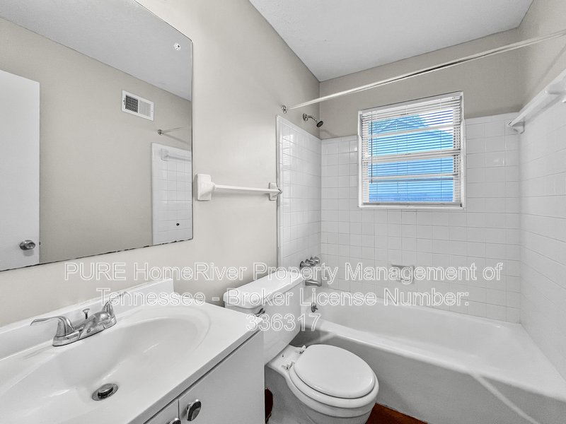 Great Hickory Hill Home |  Pet Friendly  | Freshly Painted Interior property image