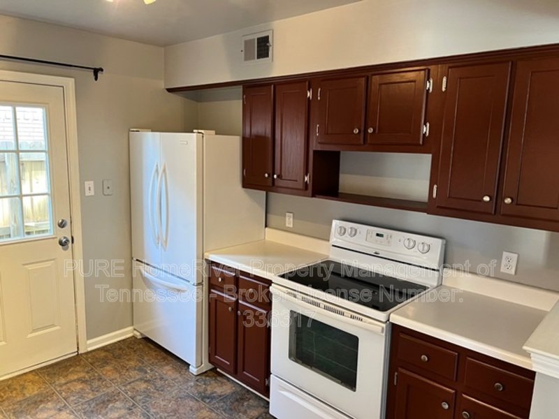 Cordova Zero-Lot | Pet Friendly property image
