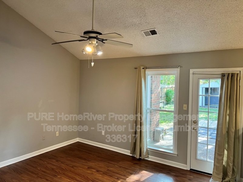 Cordova Zero-Lot | Pet Friendly property image