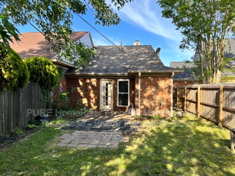 Cordova Zero-Lot | Pet Friendly property image