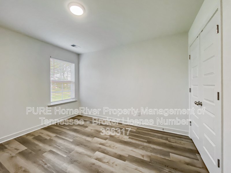 Now Leasing ! property image