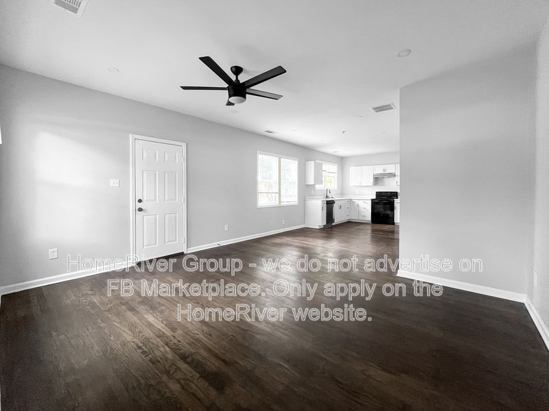 Available Now! Amazing 2 bed 2 bath home! property image