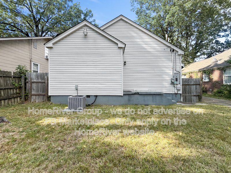 Available Now! Amazing 2 bed 2 bath home! property image