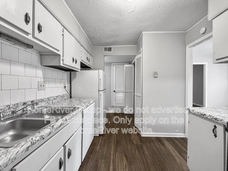 3 Bed / 2 Bath Single-Family Home for Rent ? Hillshire Subdivision property image