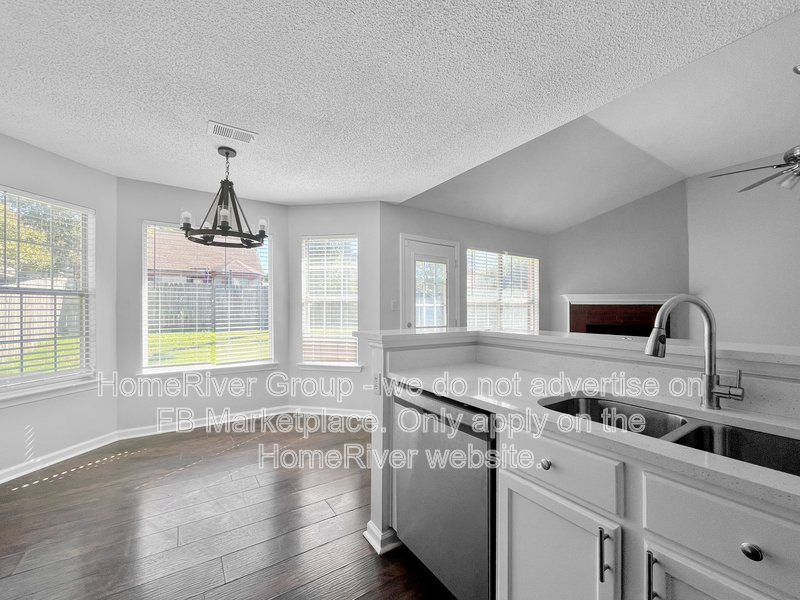 Available Now! 1006 Lorena Cove, Cordova, TN 38018 property image