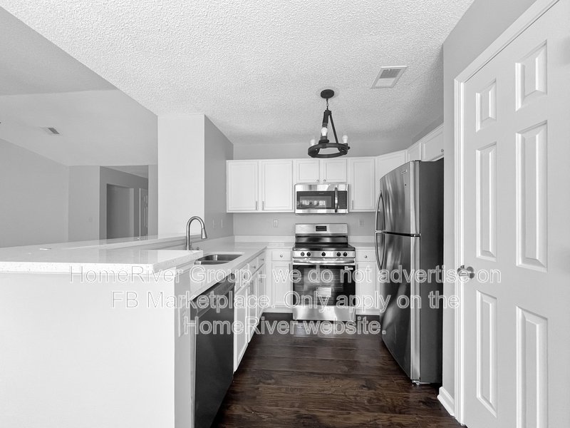 Available Now! 1006 Lorena Cove, Cordova, TN 38018 property image