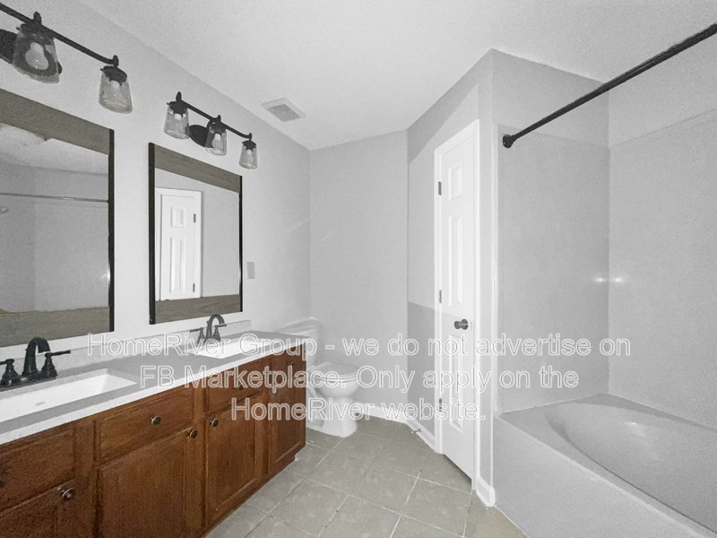 Available Now! 1006 Lorena Cove, Cordova, TN 38018 property image